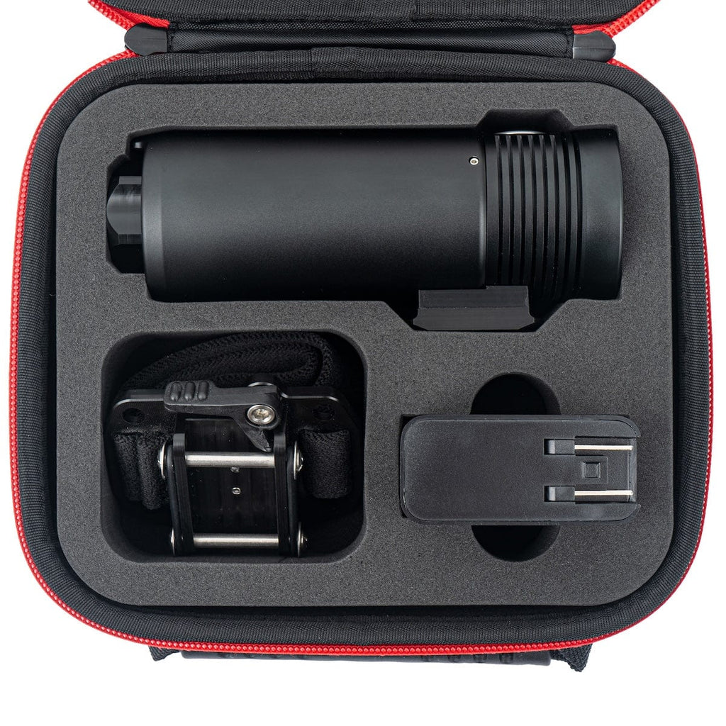 FX40 underwater camera kit in case