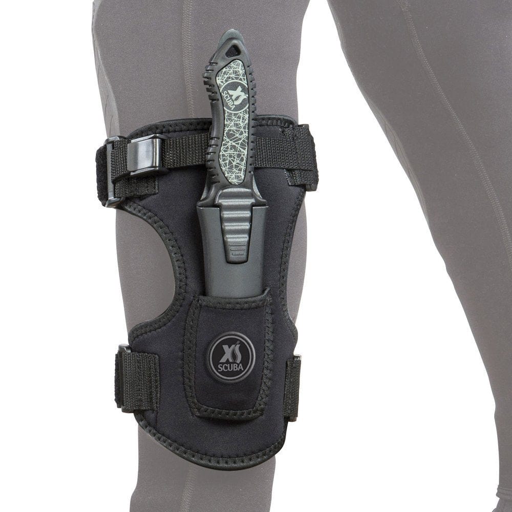Neoprene knife wrap (KP04) on leg