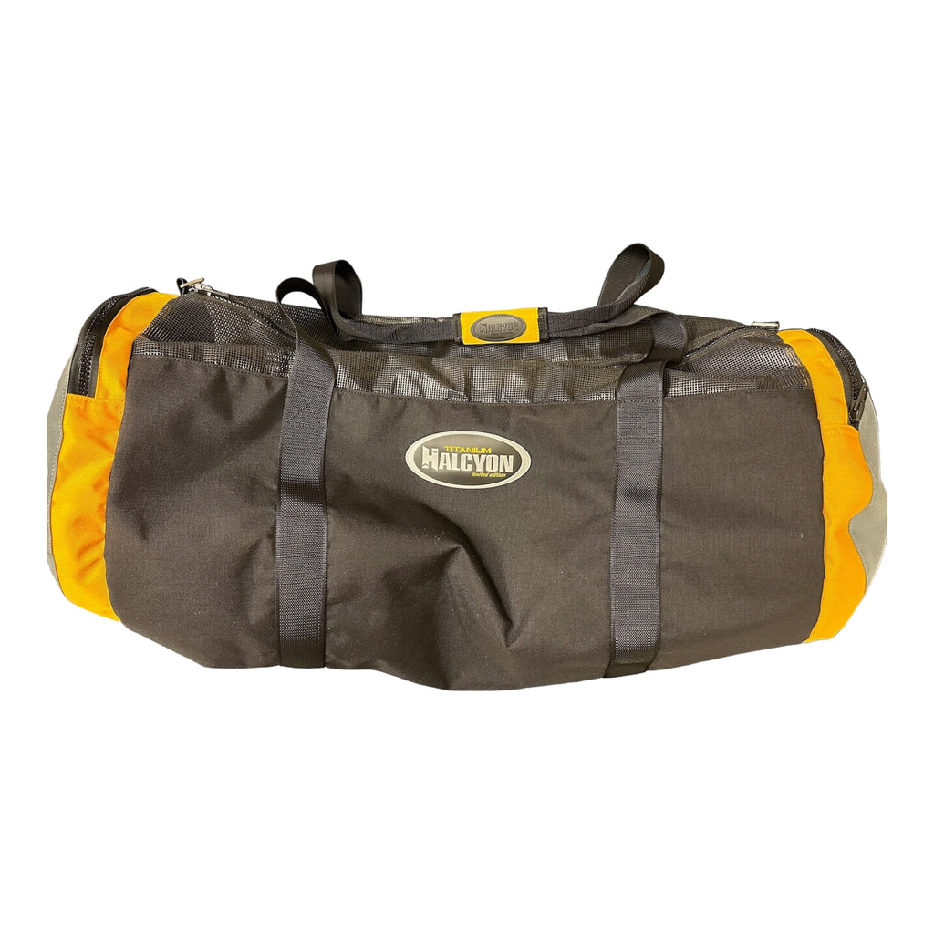 Halcyon duffel bag, black & yellow, Photoroom_001_20240820