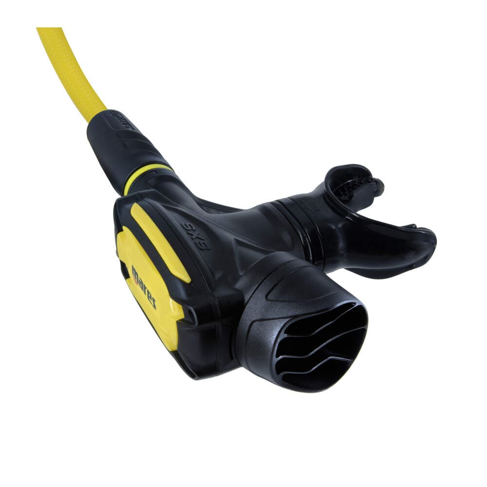 Black & yellow Mares octopus regulator for scuba diving
