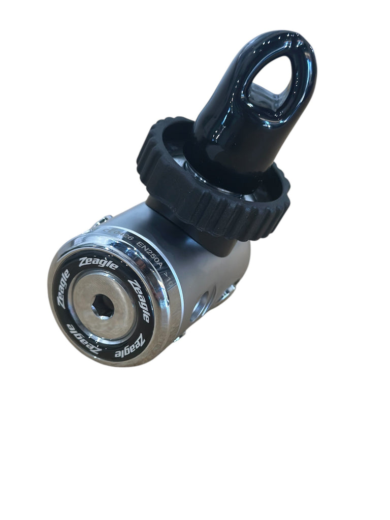 Zeagle Envoy Regulator - 1