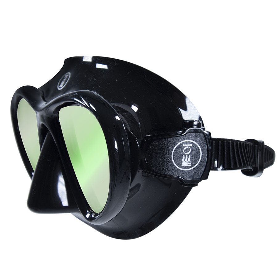 AquaNut diving mask