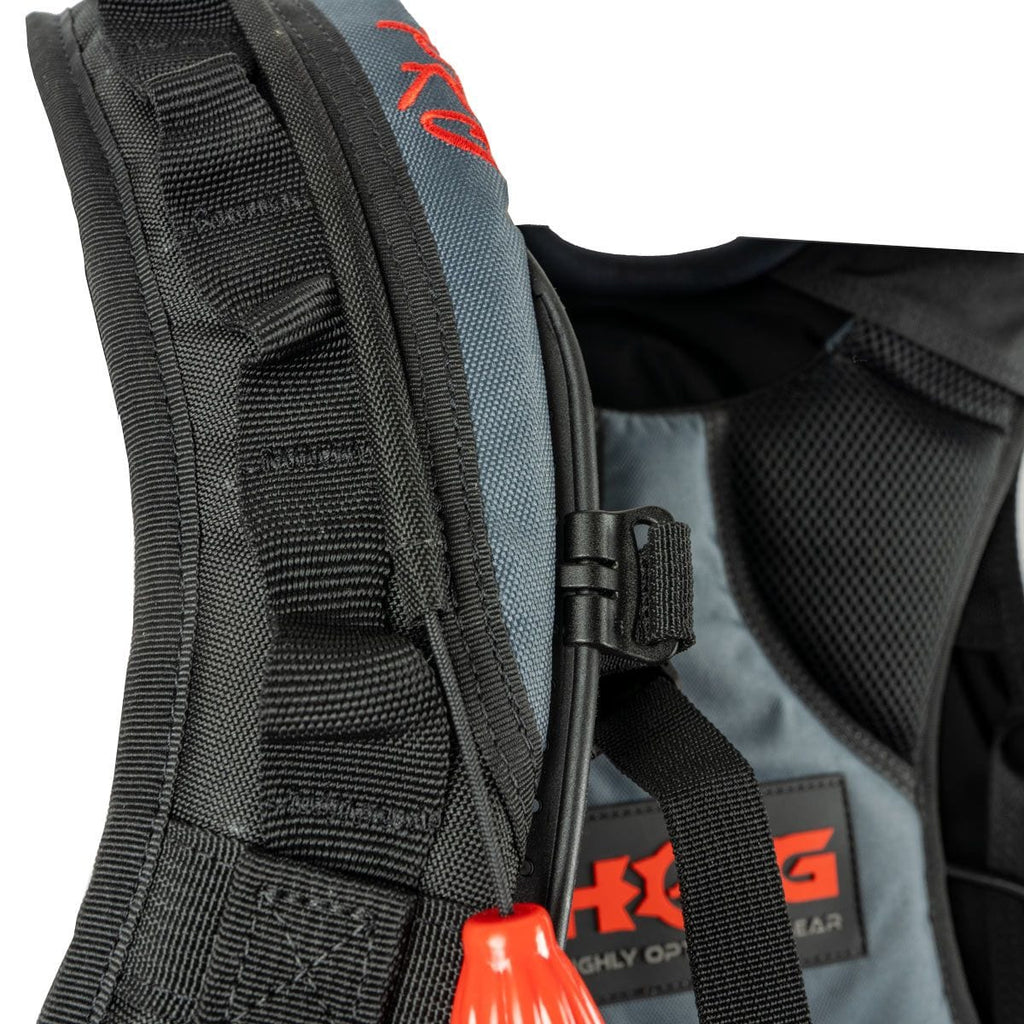 Hog-91109-24-2 backpack detail with red accents