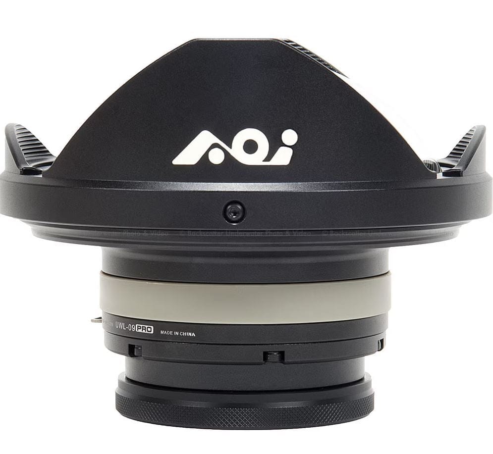 Wide angle lens for underwater photography