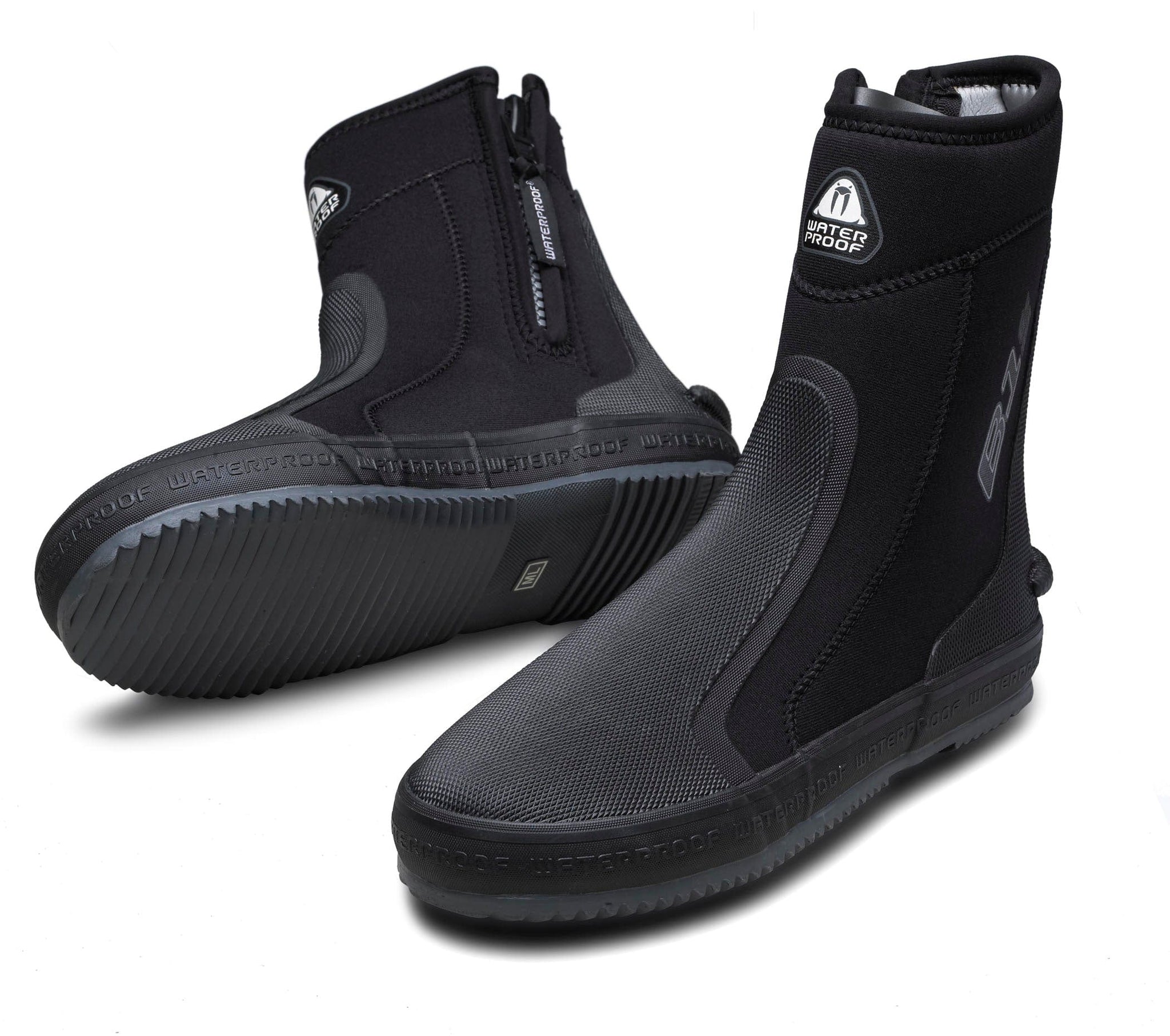 Boots & Socks: Drysuit & Wetsuit Footwear for Divers
